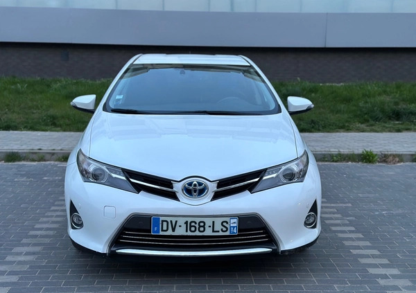Toyota Auris cena 50500 przebieg: 152000, rok produkcji 2015 z Góra małe 407